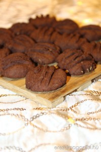 Cukormentes kakaós keksz – diétás teasüti